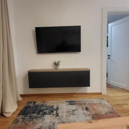 Divcinova Lunasol Lejlighed